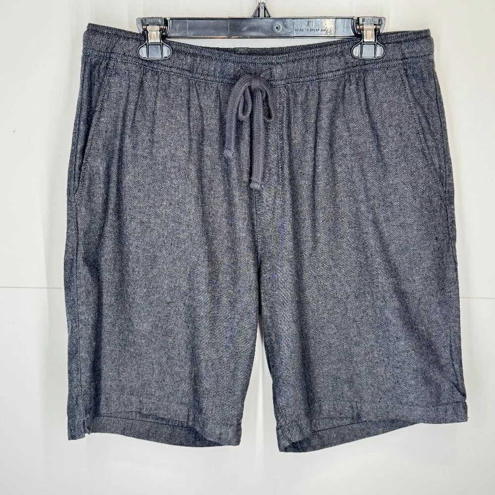 NWOT Banana Republic TALL Linen Deck Shorts in Black